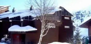 Tobazo Hotel 3*